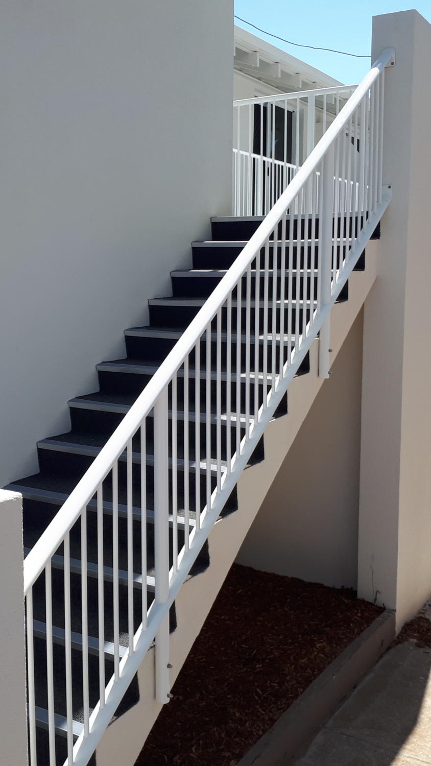 Commercial Fencing, Balustrades & Screens - Complete Barrier Solutions